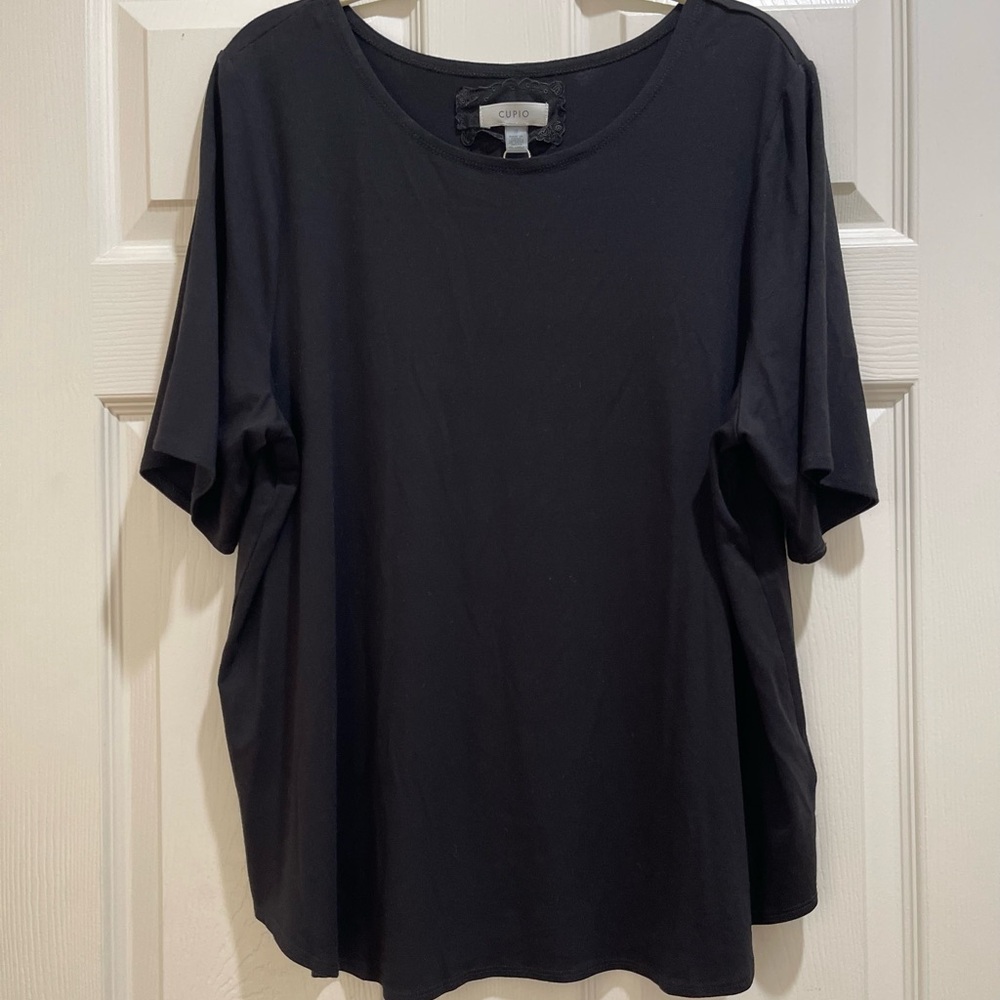 Cupio Women's Classic Black Short Sleeve Top